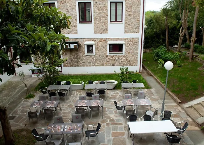 Hotel Balneario De 2*